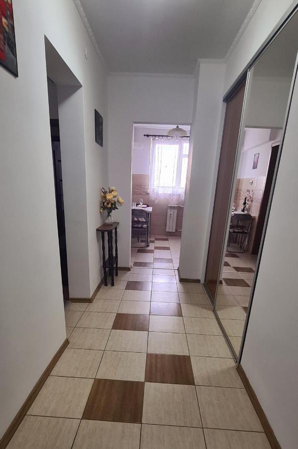 Perfect View Apartament 2 Rooms Self Check-In 부쿠레슈티 외부 사진