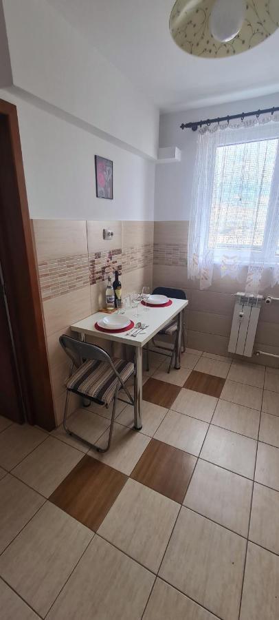 Perfect View Apartament 2 Rooms Self Check-In 부쿠레슈티 외부 사진